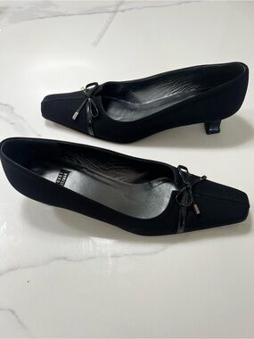 Stuart Weitzman Black Kitten Heel Ballet Pumps with Bow. Leather soles. Size 7